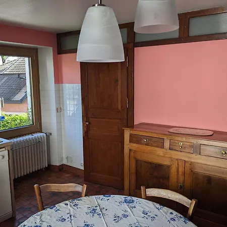 Maison De Charme Au Bord Du Leman