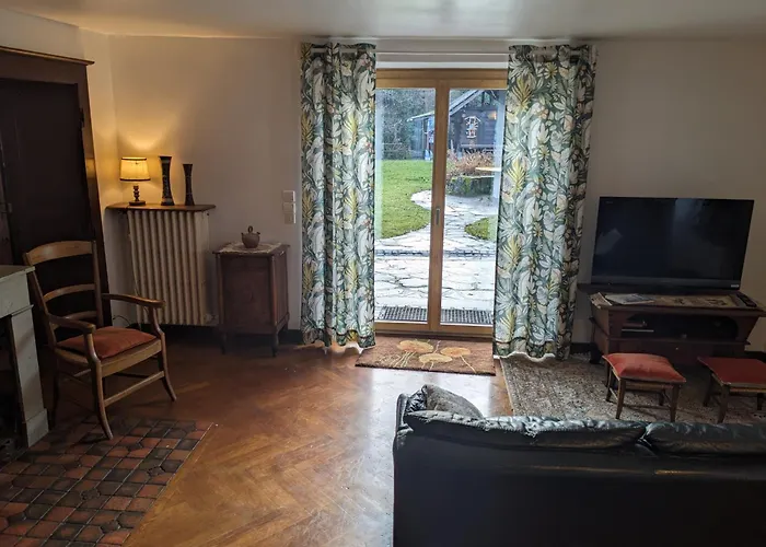 Maison De Charme Au Bord Du Leman