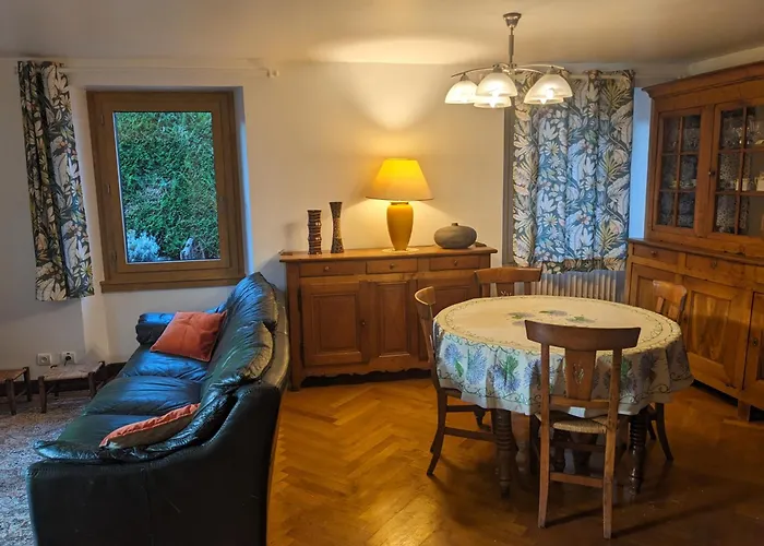 Maison De Charme Au Bord Du Leman *